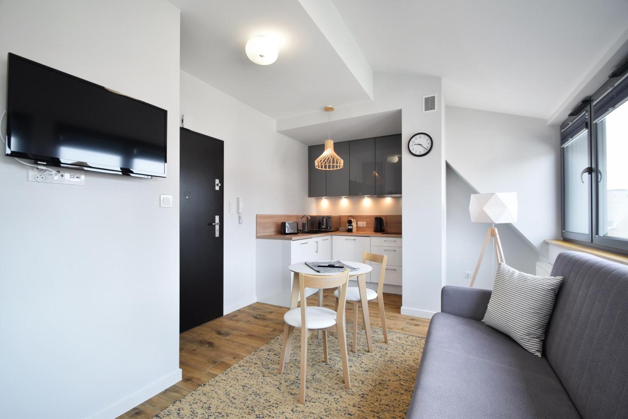 Rentplanet - Kolo Brzegu Apartament
