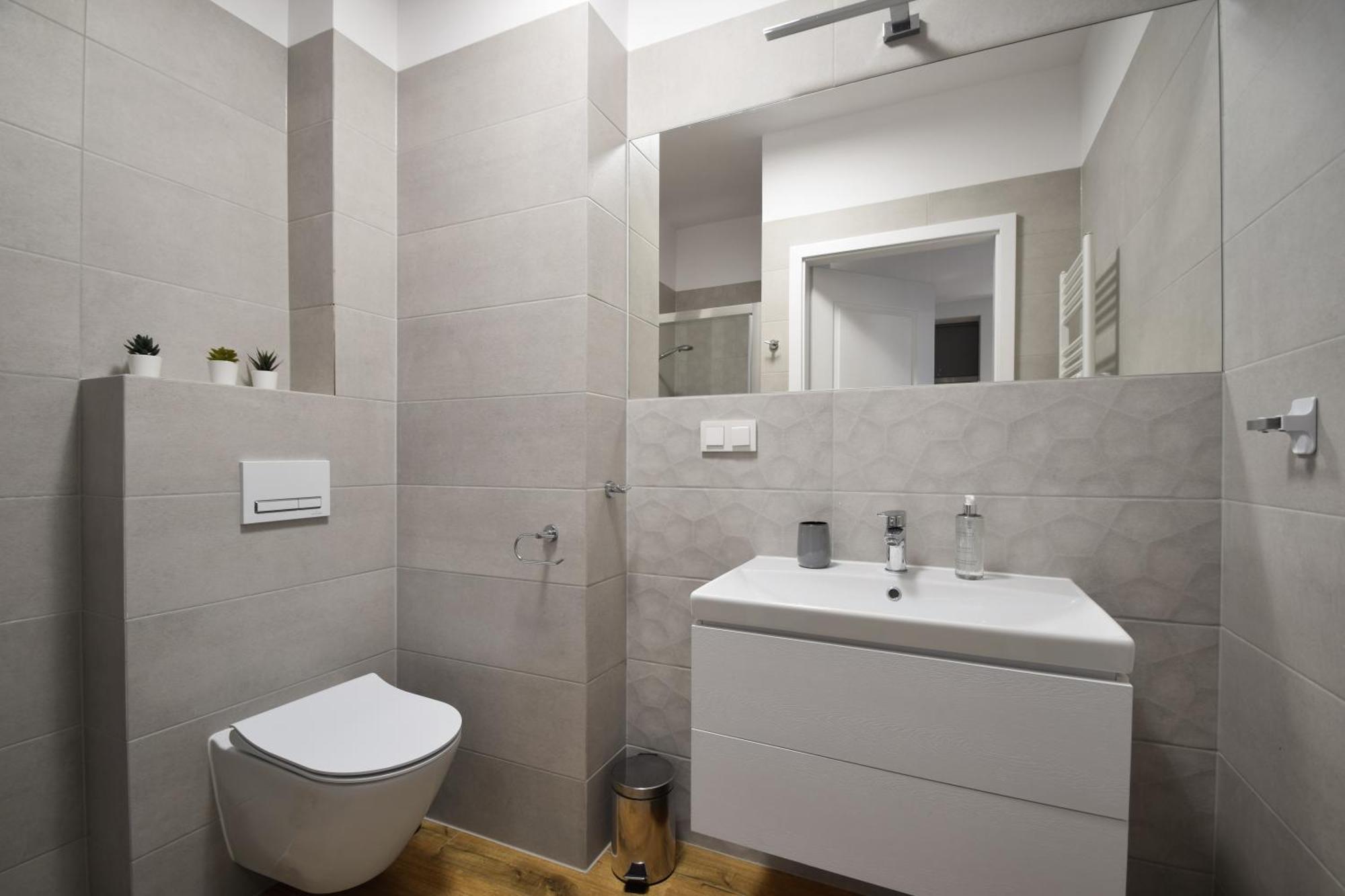 Rentplanet - Kolo Brzegu Apartament