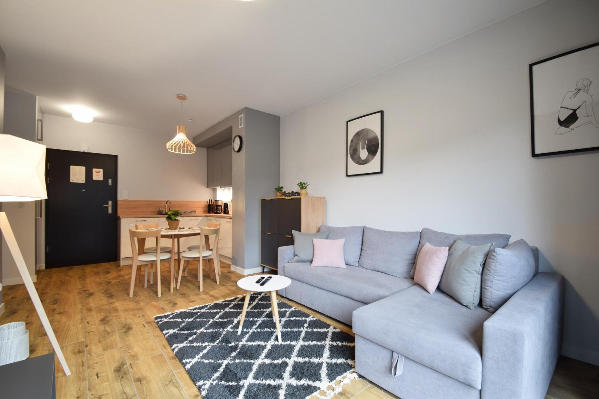 Rentplanet - Kolo Brzegu Apartament